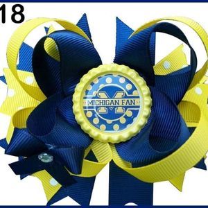 4.5 INCH NCAA MICHIGAN WOLVERINES HAIRBOW